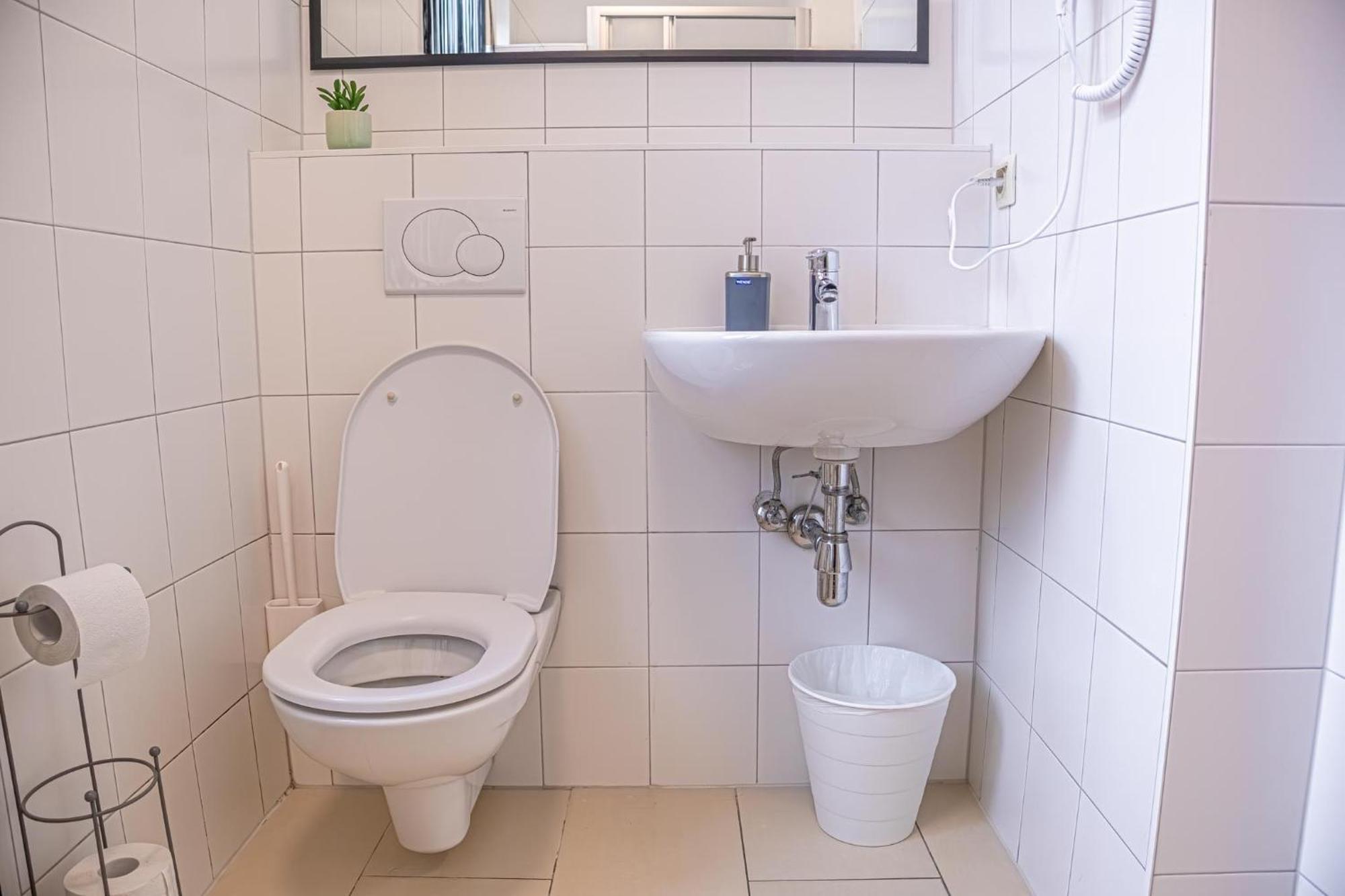 Comfortable 2Br Apt.-Near Wiener Stadthalle エクステリア 写真